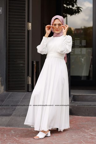 Beyaz Hürrem Piliseli Elbise